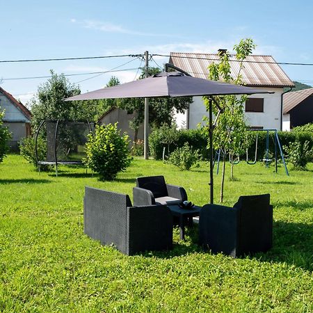 Kuca Za Odmor Boki Villa Gospic Exterior photo